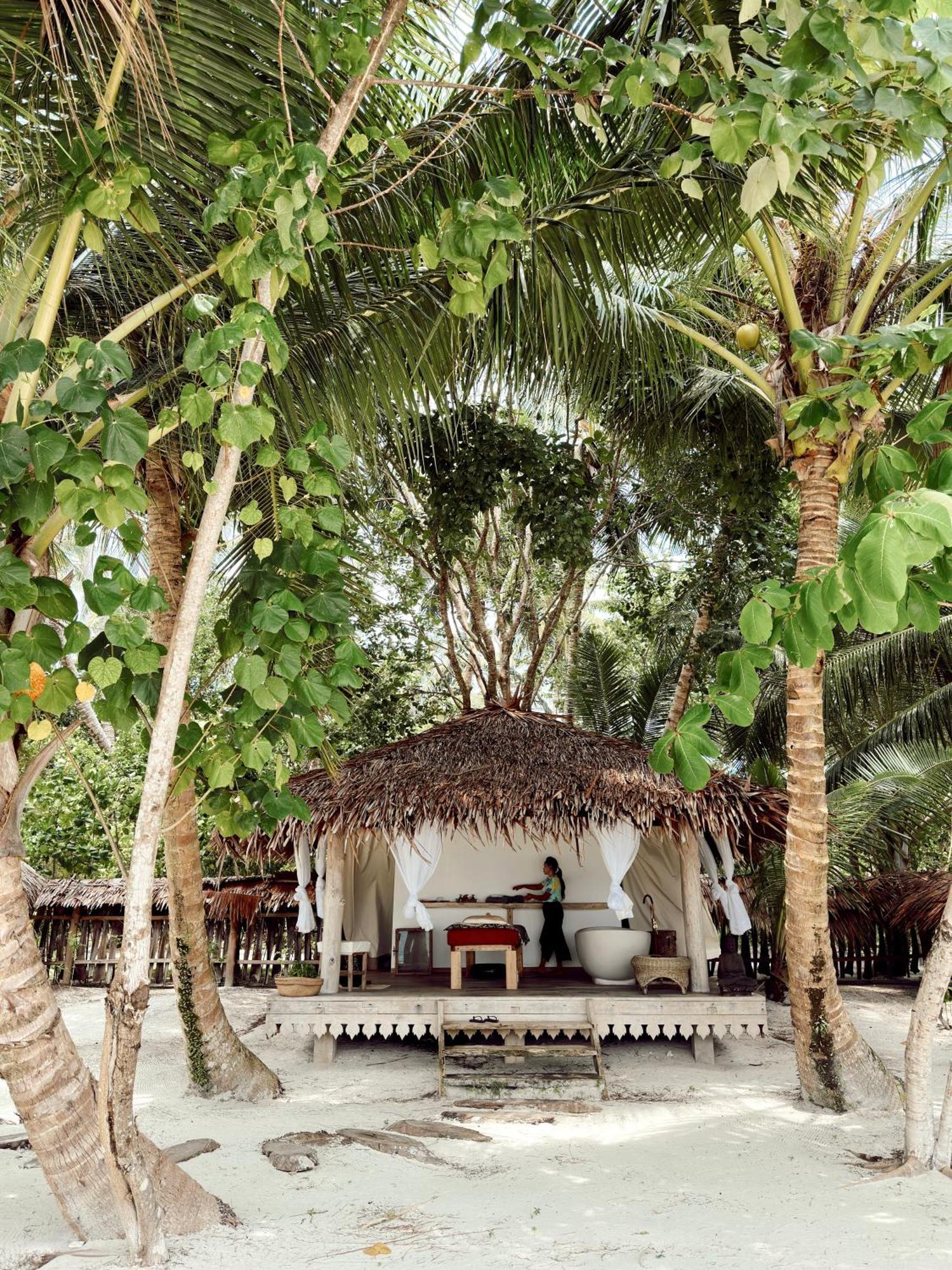 Aloita Resort Mentawai Tua Pejat Экстерьер фото